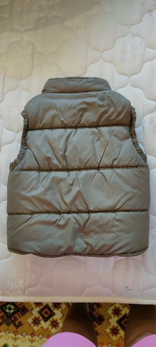 Жилет M&S  дитячий 3-6 років