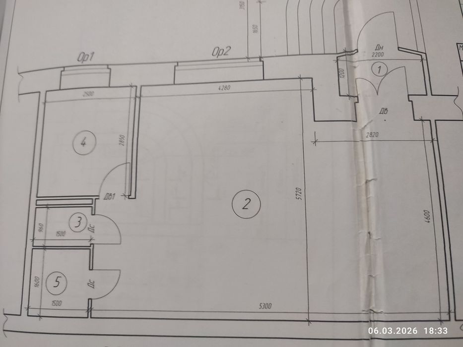 Продаж комерційного приміщення в м.Лозова по проспекту Перемоги