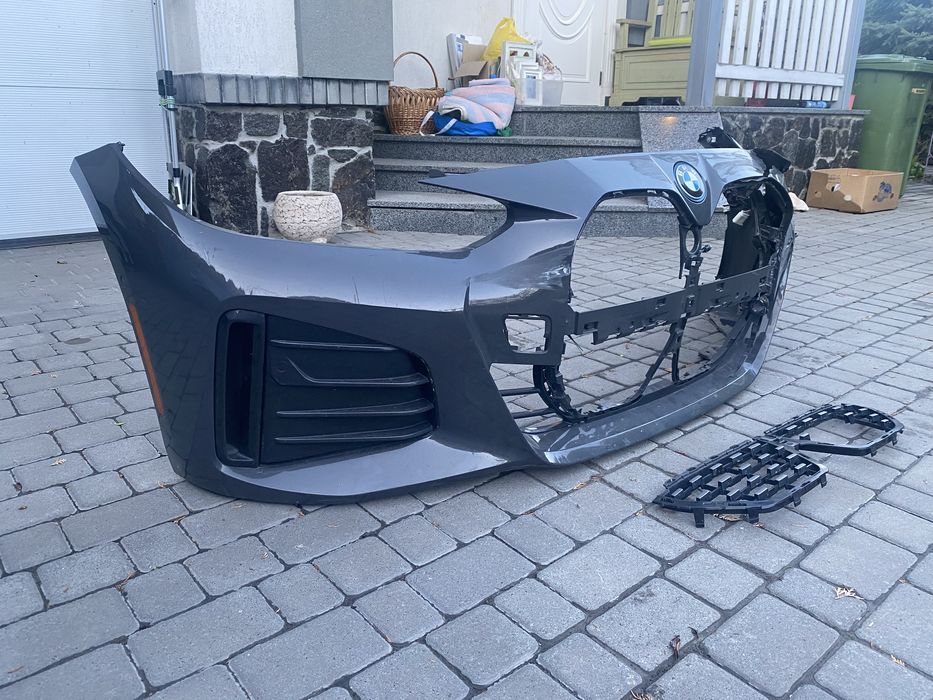 Бампер BMW I4 g26