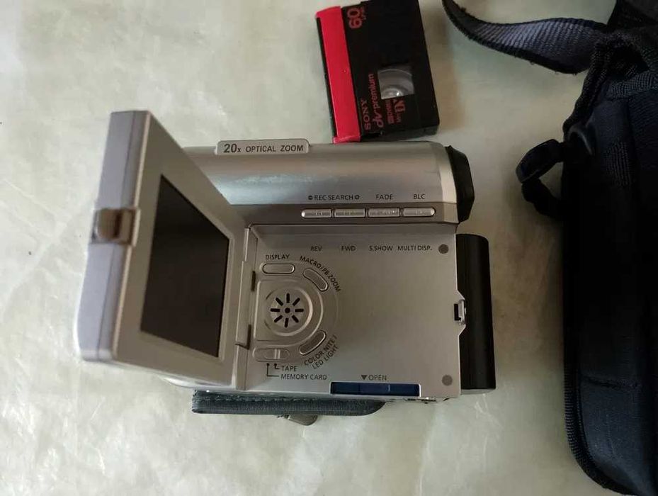 Продам камеру самсунг.