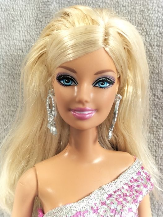 Lalka Glitz Barbie pink 2013 Mattel #W3902