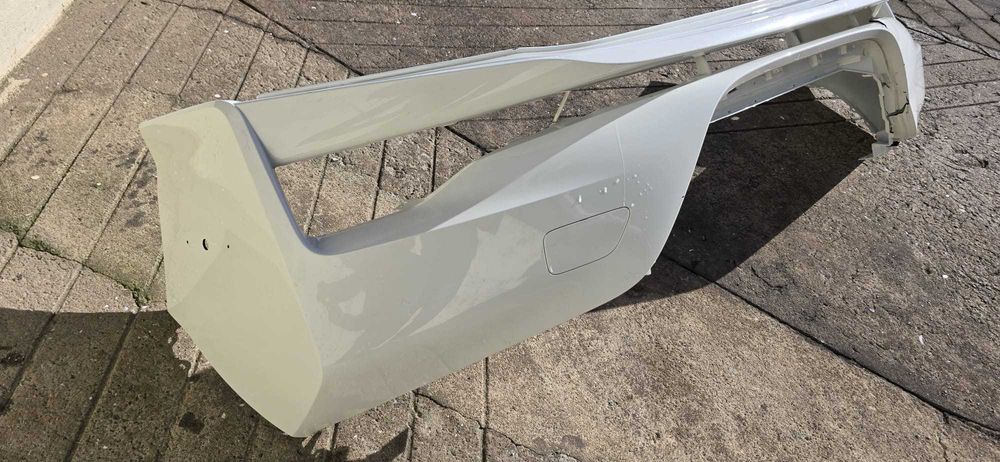 Para-choques Frente Nissan Leaf ZE Eletrico