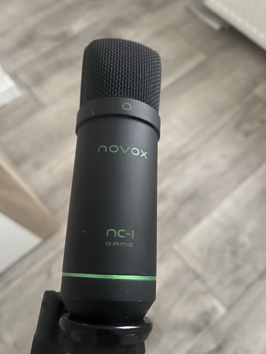 Mikrofon NOVOX, bardzo czysty dzwiek