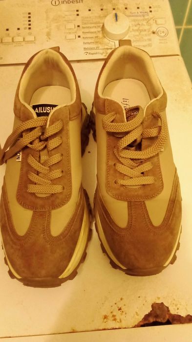 buty sportowe damskie