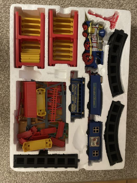 Kolejka elektryczna do zabawy