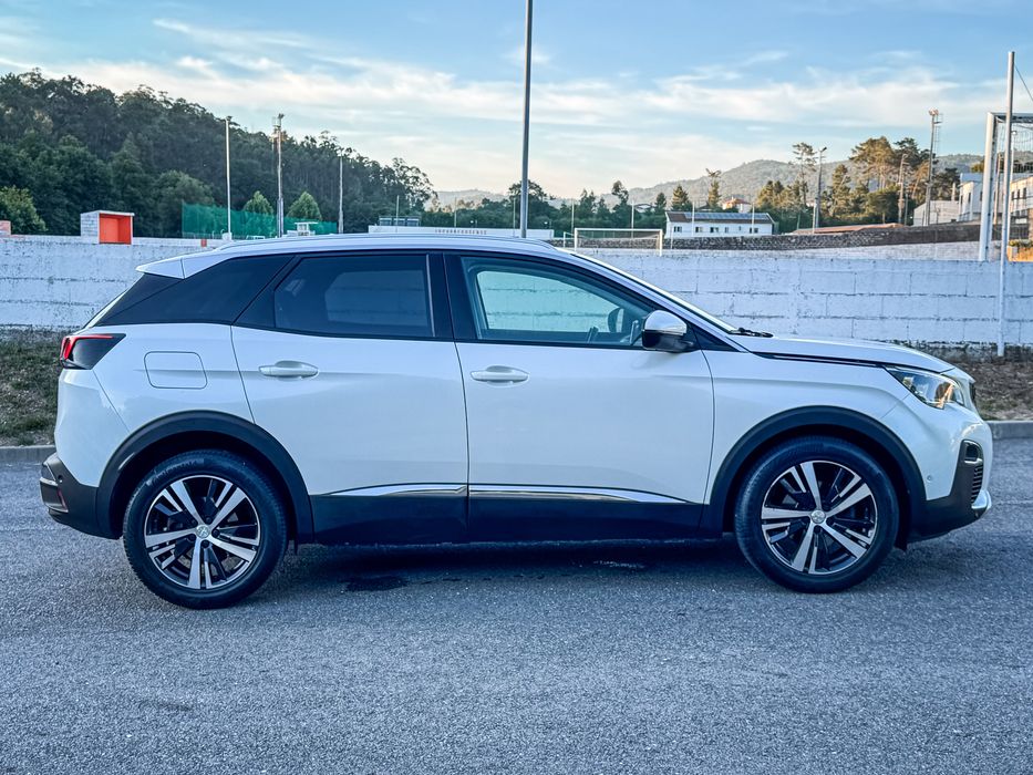 Peugeot 3008 Allure - Trato de financiamento
