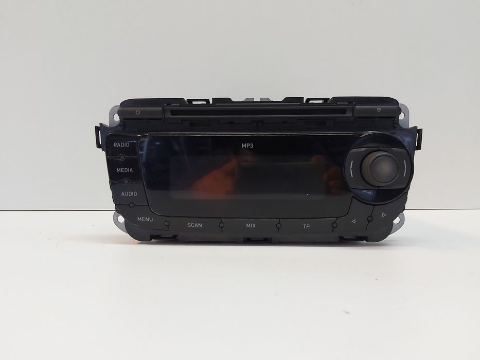 Rádio / auto-rádio SEAT Ibiza IV (6J5, 6P1)