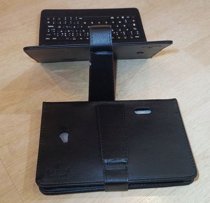 Чохол-клавіатура для планшета 7-8" micro-usb