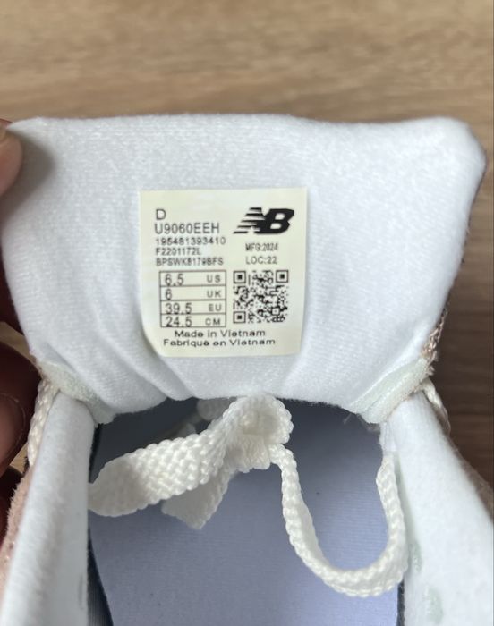 Кросівки жіночі New balance 9060 Sparrow .