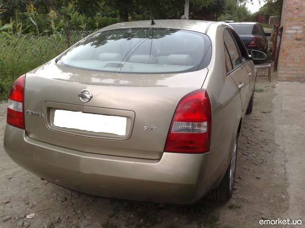 nissan primera P12 2003