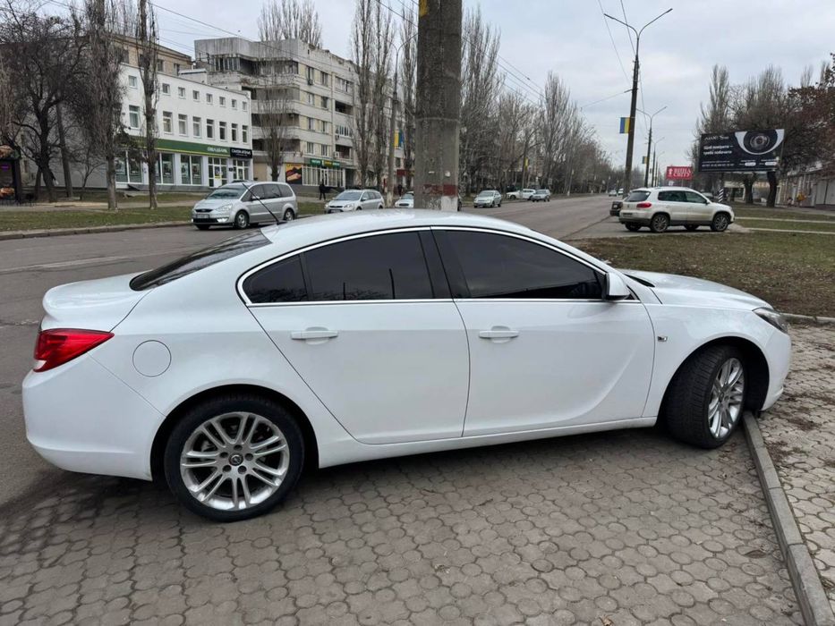 Продам машину  опель