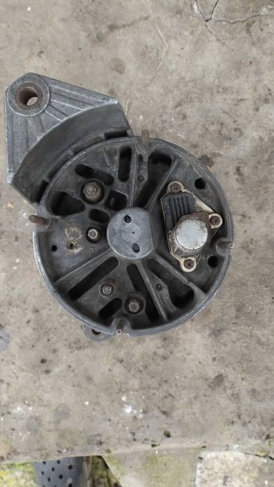 Генератор 24в мерседес ом 441, 421, 401