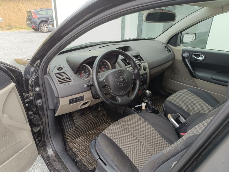 Renault Megane II   1.9 DCI 120 CV