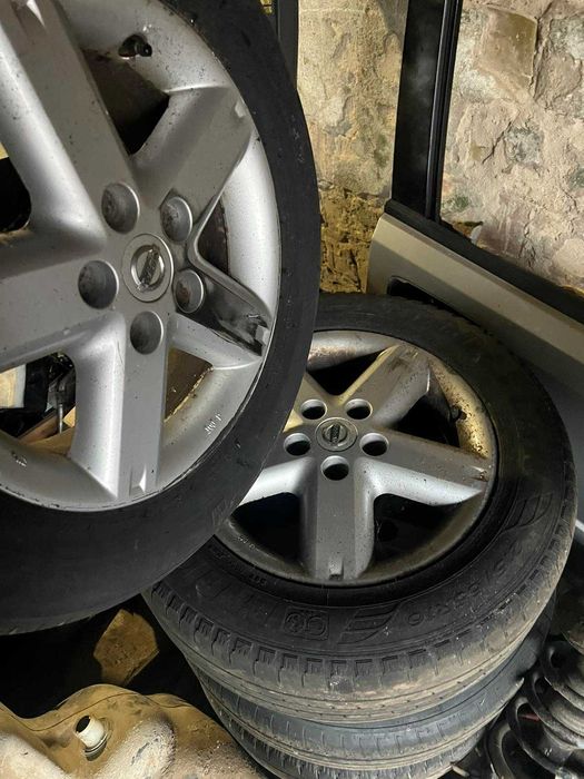 Диски с резиной Nissan X-Trail T30 16R