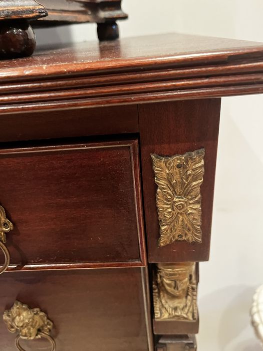 Camiseiro + Vitrine Antiga em Madeira Maciça