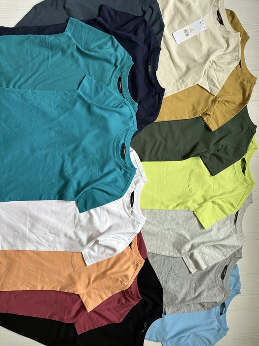 Нові футболки для хлопчика George Next 122-128