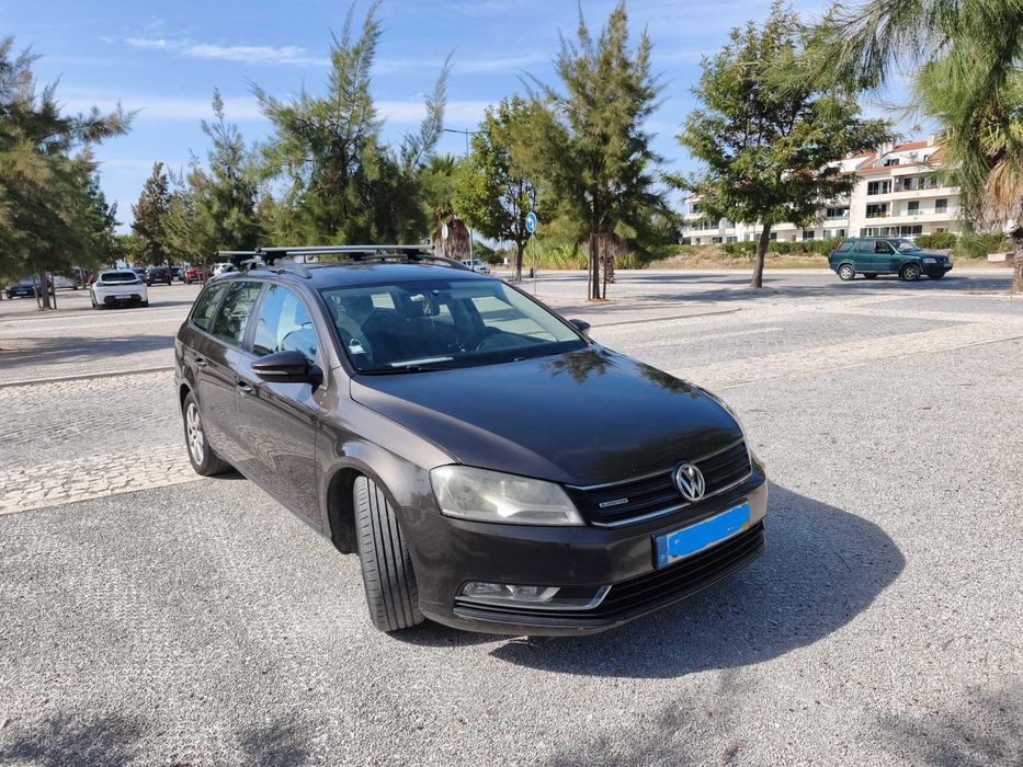 Vendo carrinha Passat Usada em bom estado com 250000 km, revisão feita, correia de distribuição mudada. pneus em bom estado — photo 2