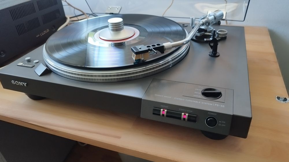 Gramofon Sony ps x 6