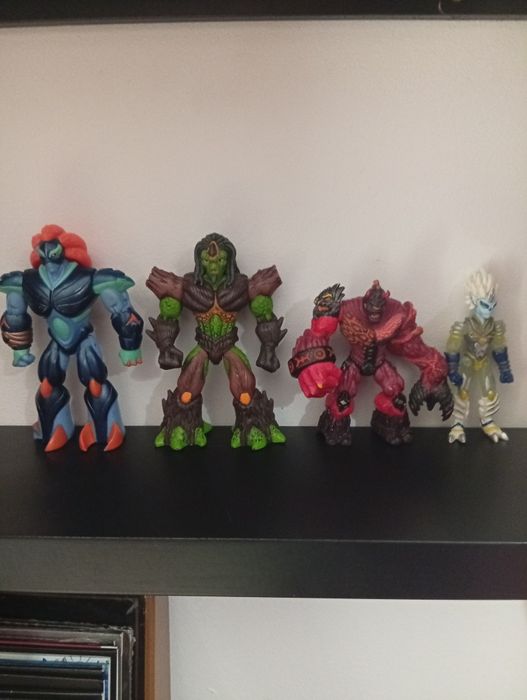 Conjunto de figuras gormiti