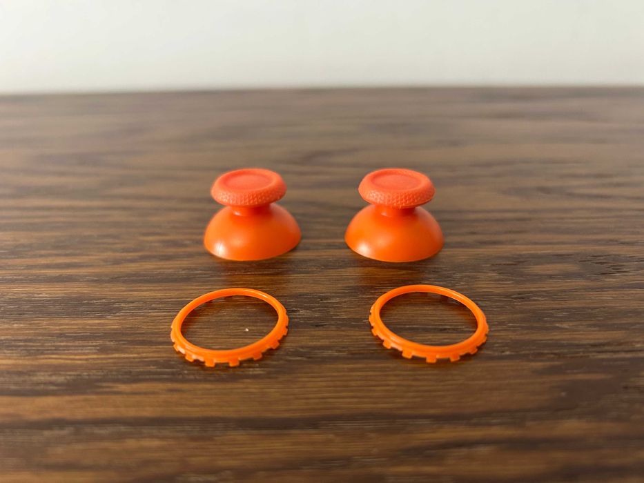 PS5 Playstation 5 dualsense pad gałki analogi niebieski ringi