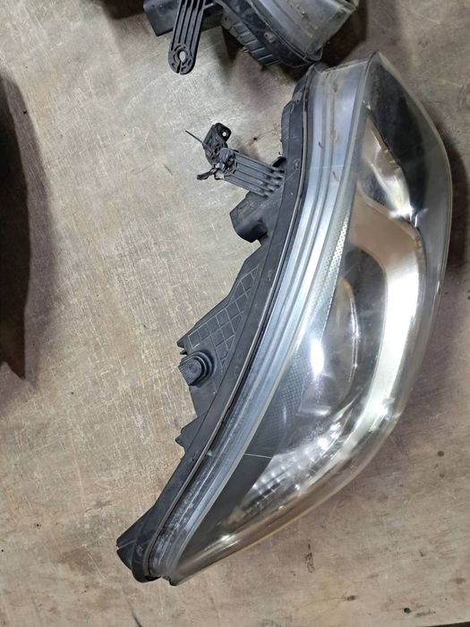 Hyundai i20 хюндай ай20 фара