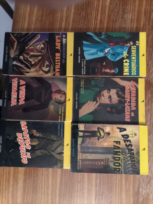 Livros da Colecção Fantômas, em bom estado.