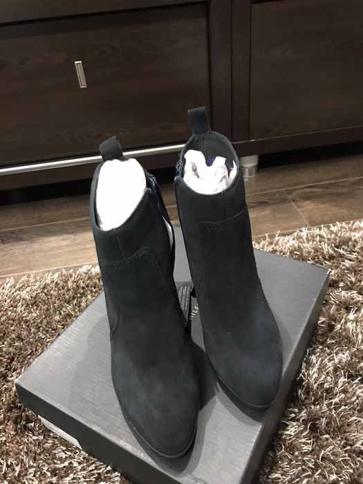 Botki Tommy Hilfiger rozm. 38