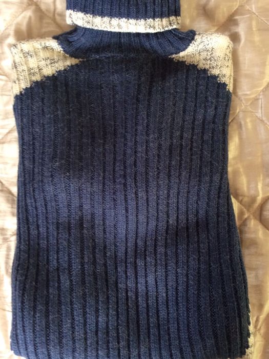 Свитер, джемпер модный шерстяной фирменный на девочку, девушку (шерст