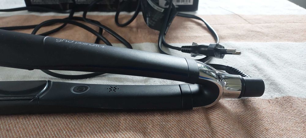 GhD Prostownica platinum+