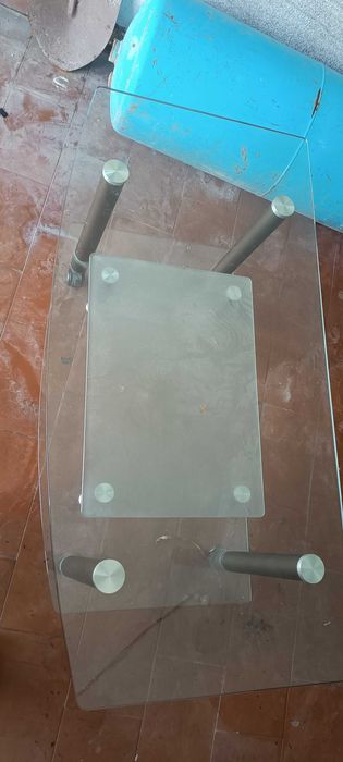 Mesa de vidro para TV