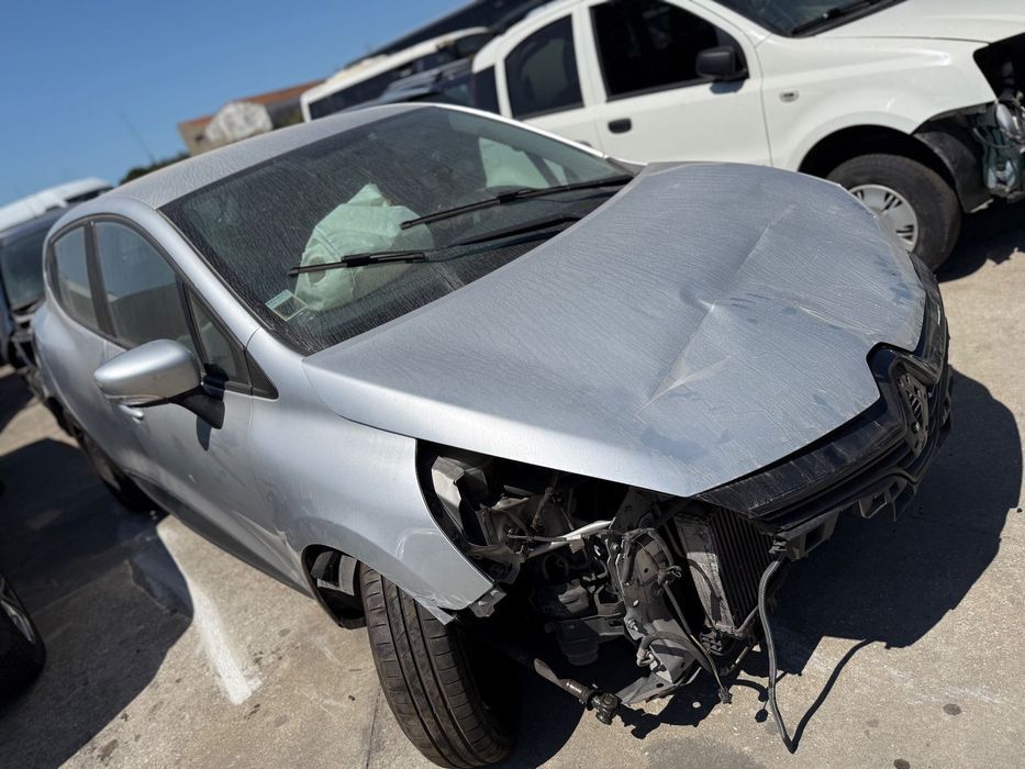 Renault Clio 4 de 2018 para peças
