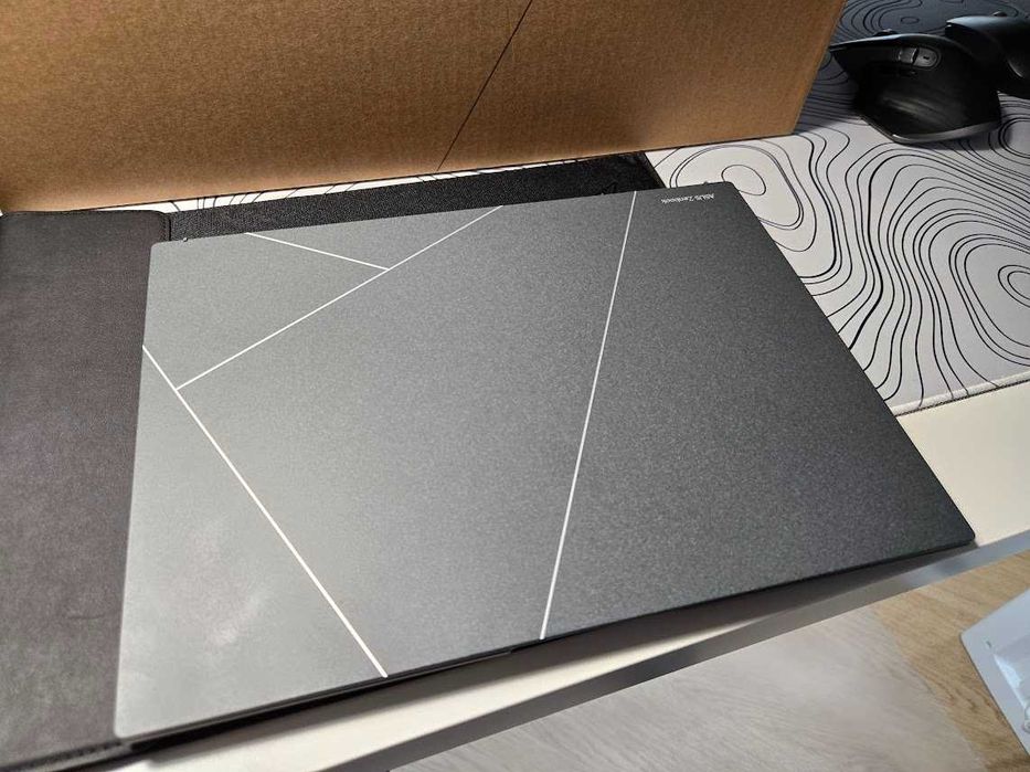 Asus Zenbook S13 OLED i7 (13gen)- mocny, ultralekki 16 GB DDR5, 1TB SS