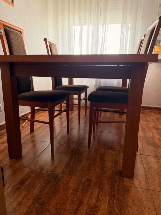 Mesa jantar com 4 cadeiras