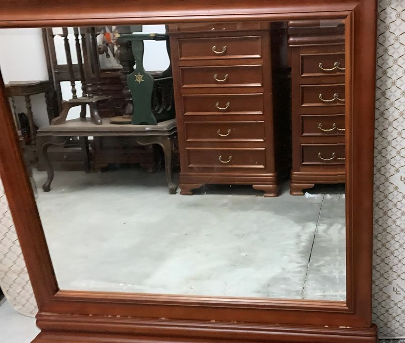 Quarto casal, comoda, camiseiro