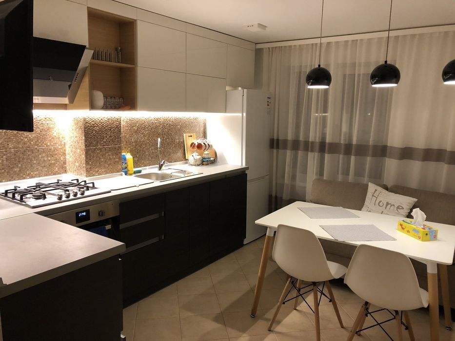 Продам 1ком квартиру на Победе 1  евроремонтом