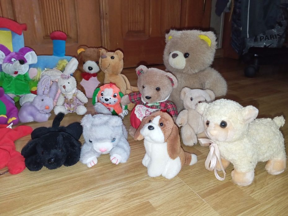 М'які іграшки дитячі