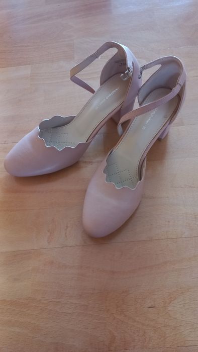 Sapatos rosa numero 39