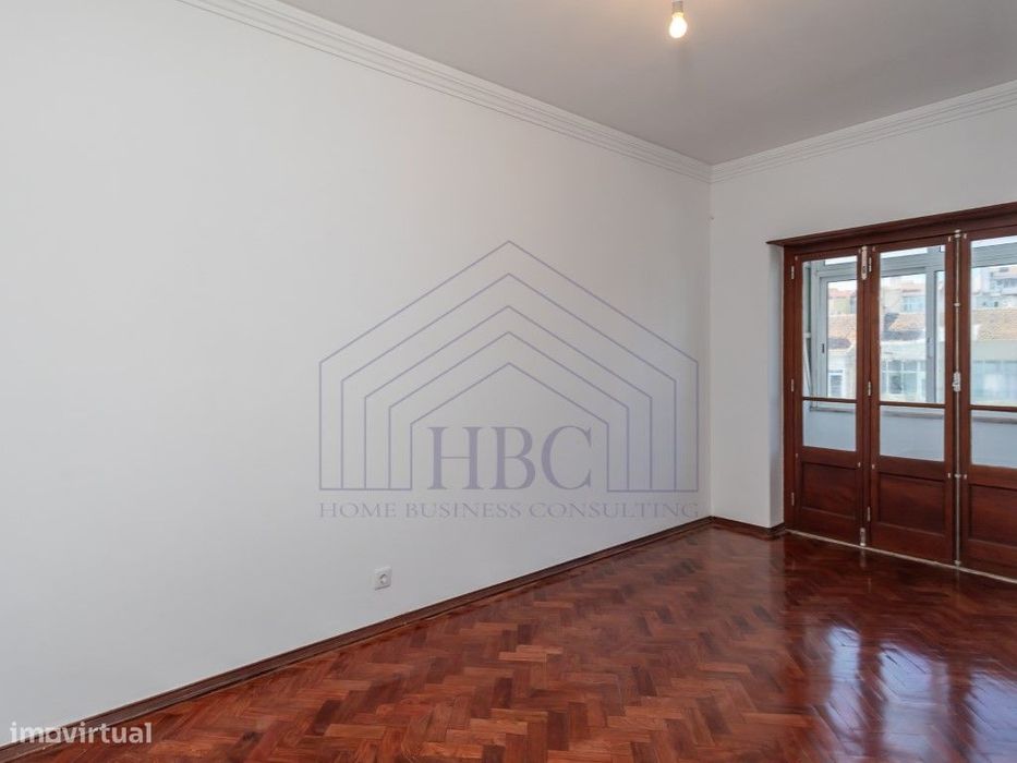 Apartamento T3 com Vista Rio - Lisboa