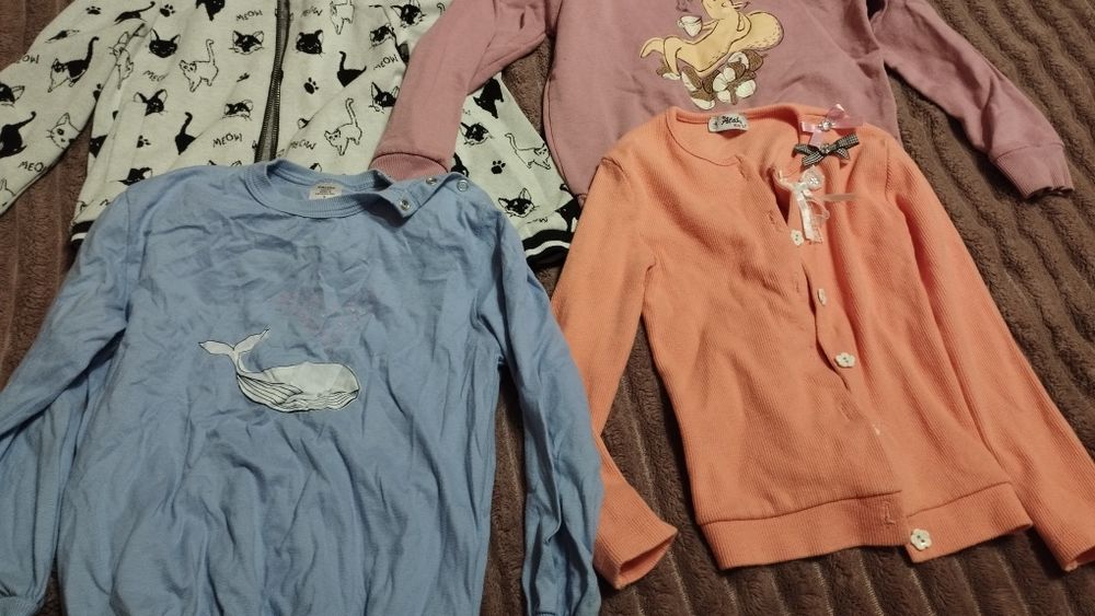 Кофти ,реглани ,гольфи для дівчинки.Кофта для дівчинки.