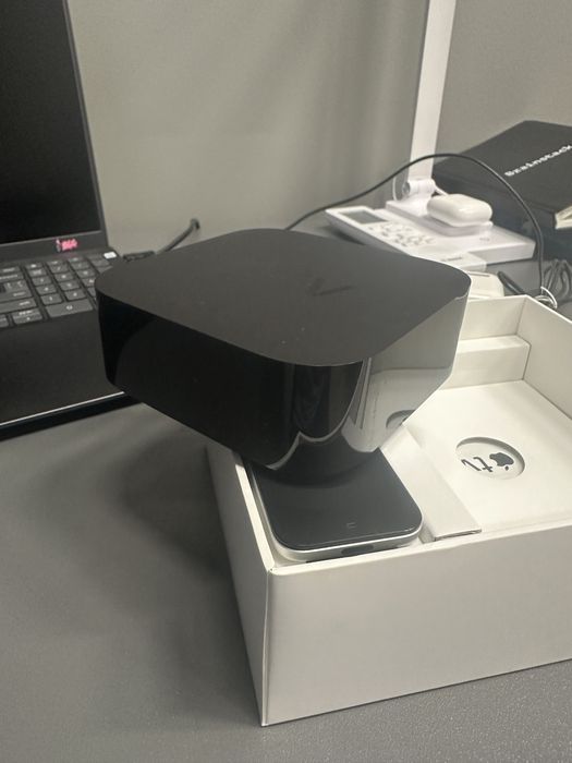 Apple TV. 32 gb, 4 gen