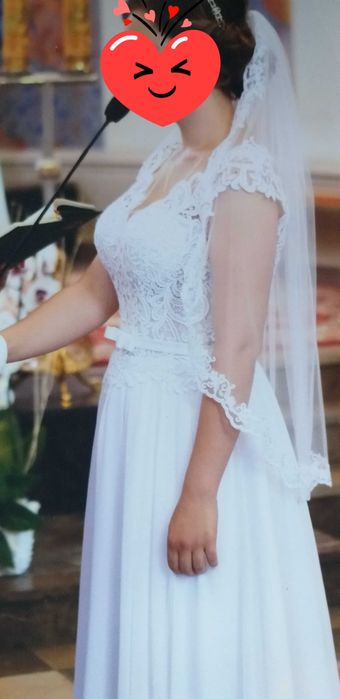 Lekka mślinowa suknia ślubna boho.