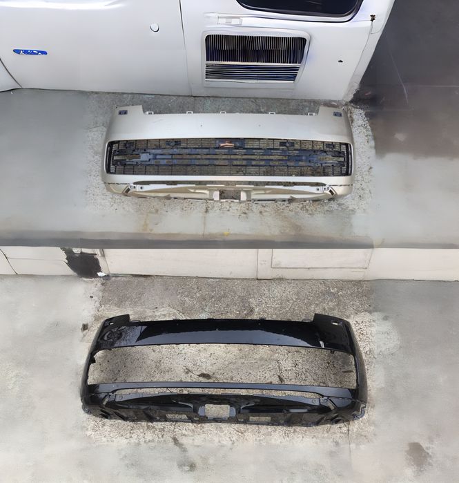 Range Rover L460 бампер передний оригинал M8E217F003