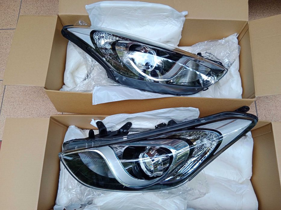 HYUNDAI I30 2012 + lmapa przednia lewa + prawa komplet  NOWE