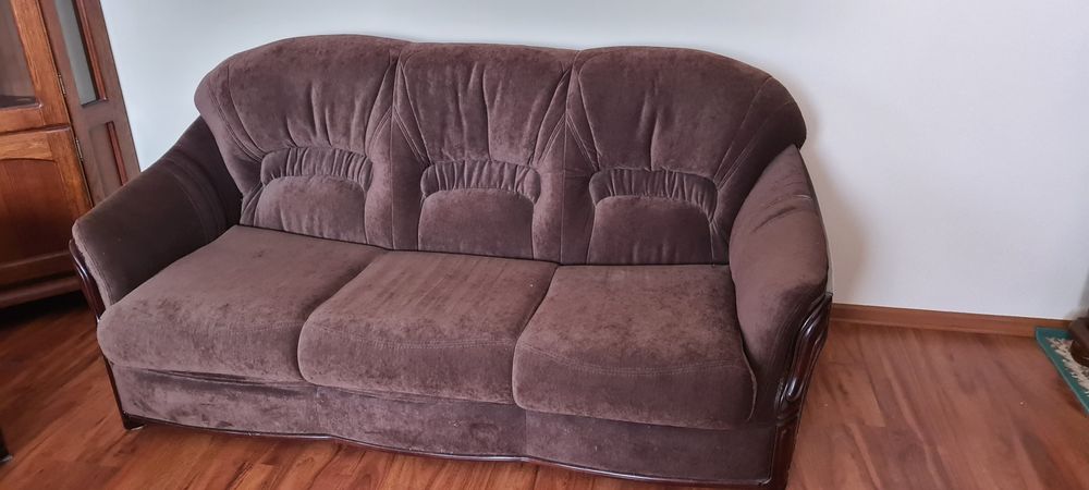 Kanapa rozkładana + 2 fotele brąz
