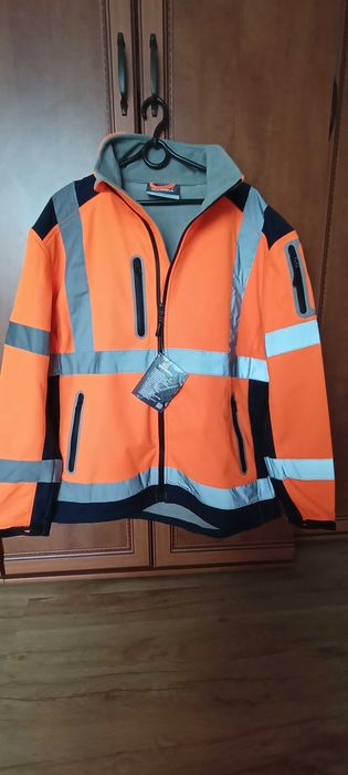 Nowa kurtka robocza marki Vizwell