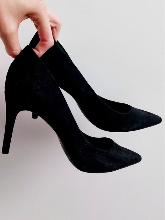 Nowe szpilki zamszowe szpic czarne klasyczne