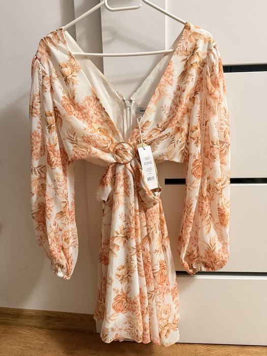 Sukienka w kwiaty Forever new S