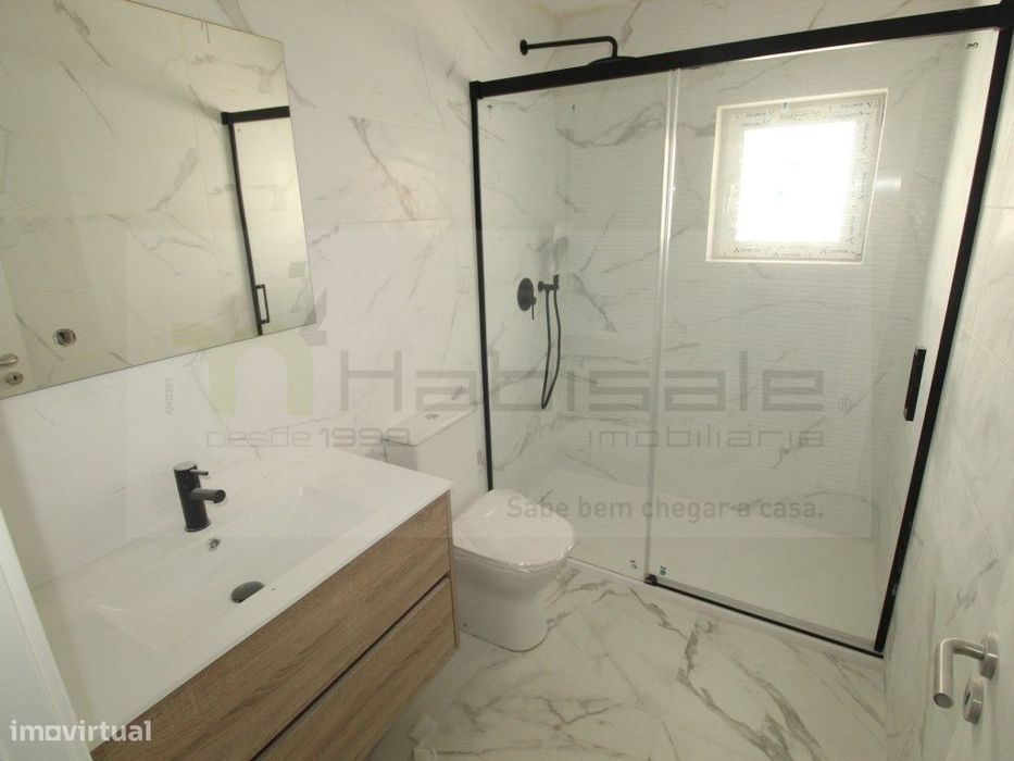 T2 Renovado na Amadora: Modernidade com espaço extra e máximo confo... — Venteira, Lisboa