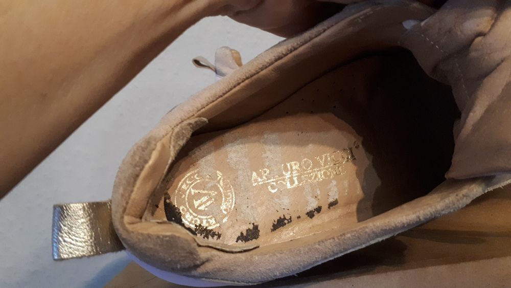 Arturo Vicci  skórzane sneakersy damskie 39