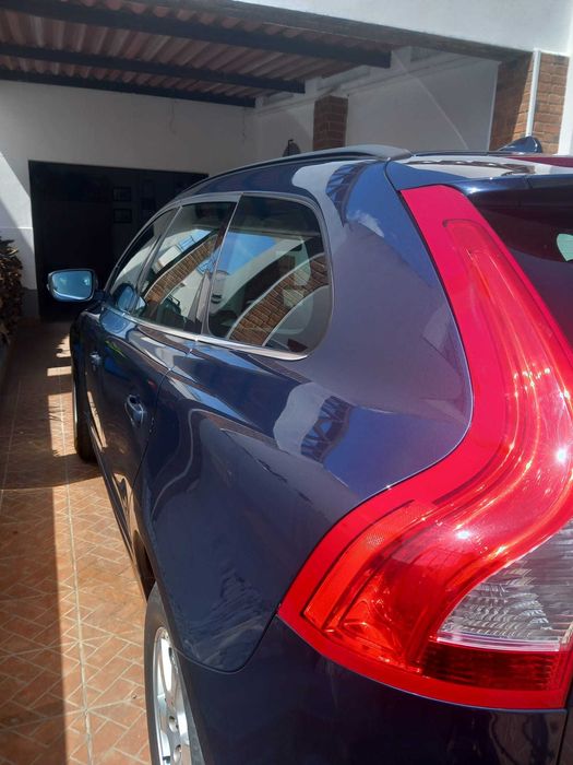 VOLVO XC 60 - Nacional